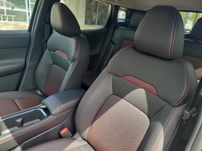 2027 Nissan Kicks SR