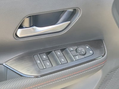 2027 Nissan Kicks SR