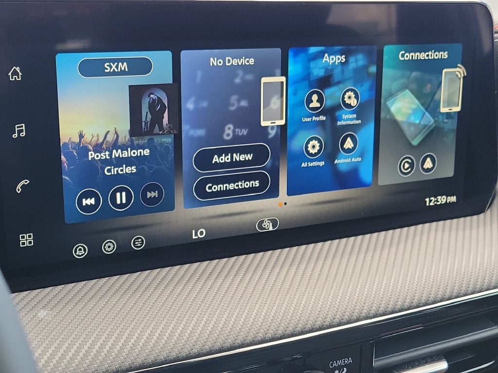 2027 Nissan Kicks SR