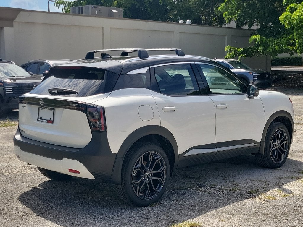 2027 Nissan Kicks SR