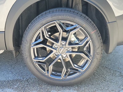 2027 Nissan Kicks SR 19" Wheels