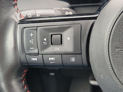 2025 Nissan Kicks SR w/Premium Package