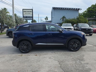 2026 Nissan Kicks SR Premium
