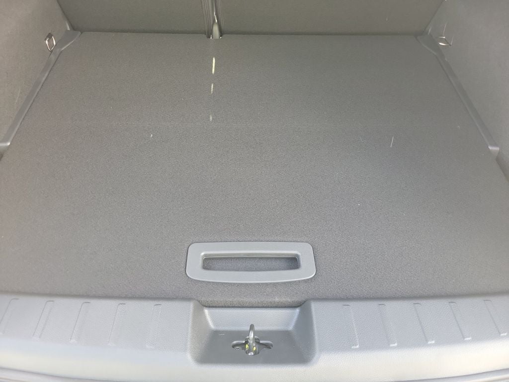 2026 Nissan Kicks SR Premium