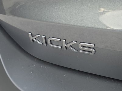 2026 Nissan Kicks SR Premium
