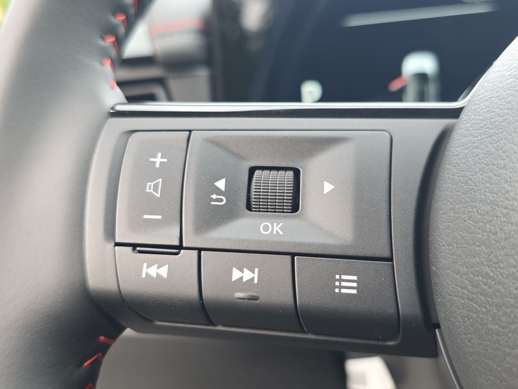 2026 Nissan Kicks SR Premium
