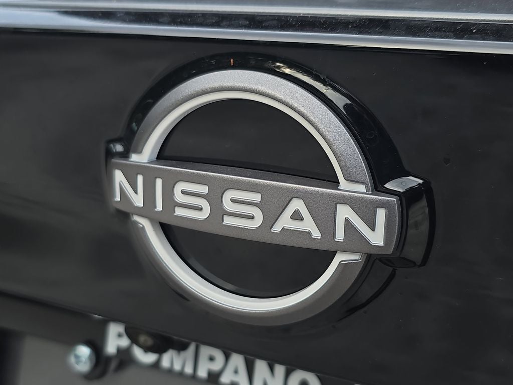 2026 Nissan Kicks SR Premium