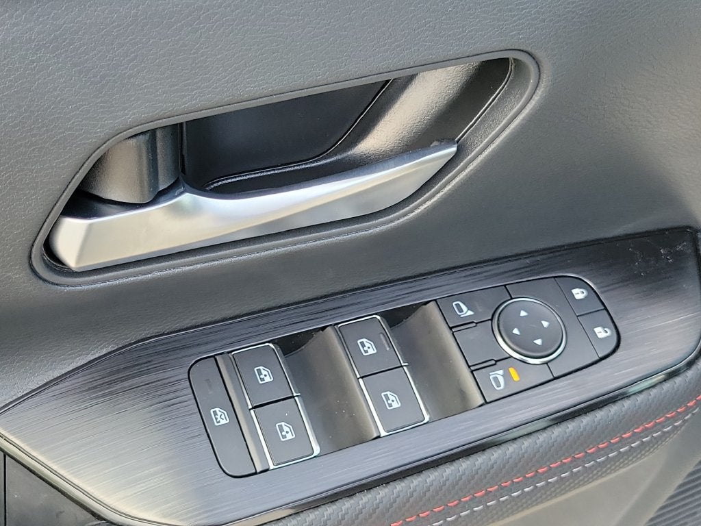 2026 Nissan Kicks SR Premium