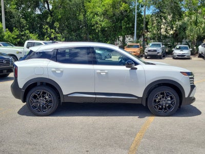 2026 Nissan Kicks SR Premium