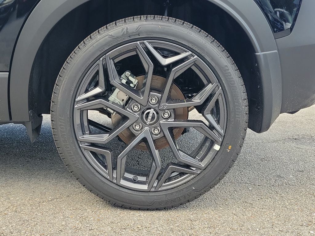 2026 Nissan Kicks SR Premium