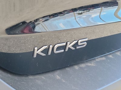 2026 Nissan Kicks SR Premium