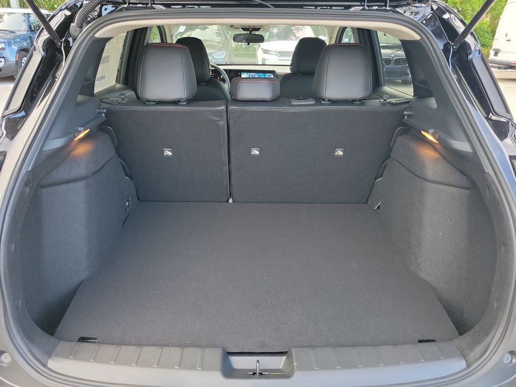 2026 Nissan Kicks SR Premium