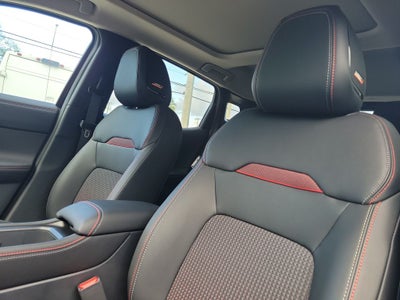 2026 Nissan Kicks SR Premium