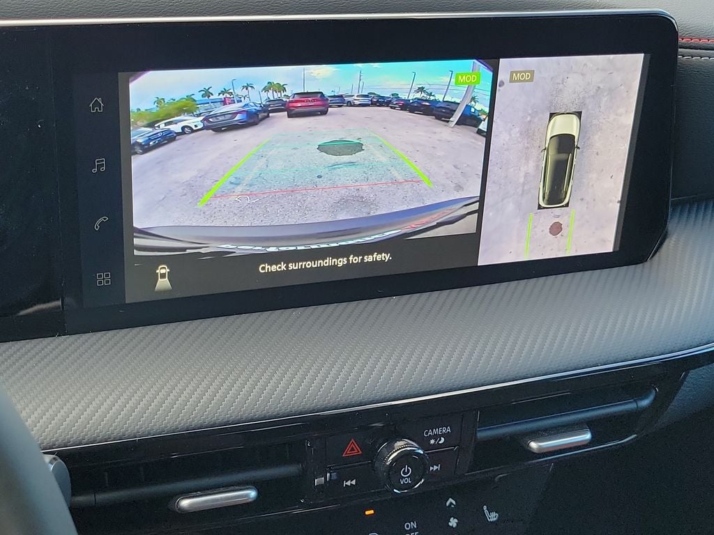 2026 Nissan Kicks SR Premium