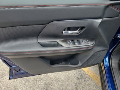 2026 Nissan Kicks SR Premium