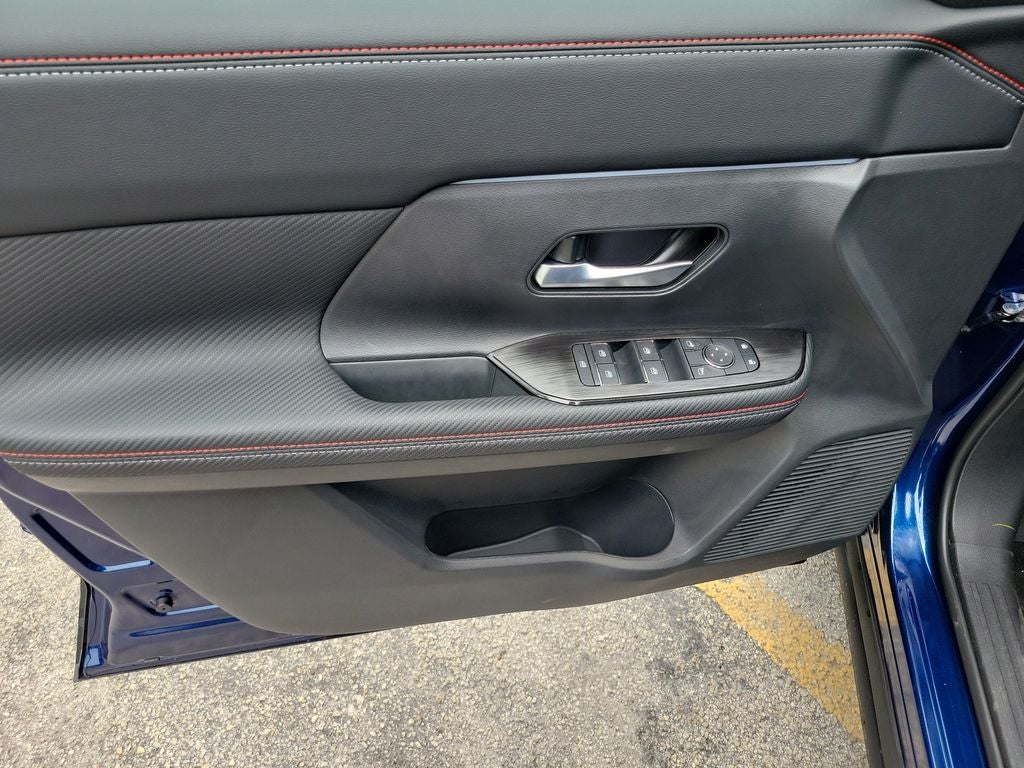 2026 Nissan Kicks SR Premium