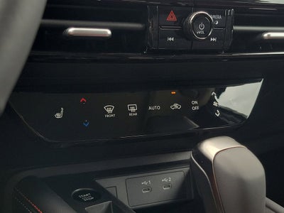 2026 Nissan Kicks SR Premium