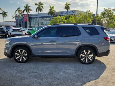 2025 Honda Pilot Touring