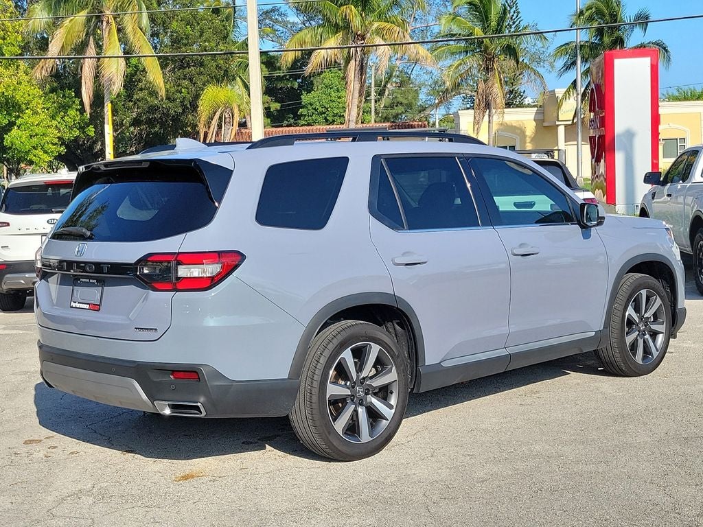 2025 Honda Pilot Touring