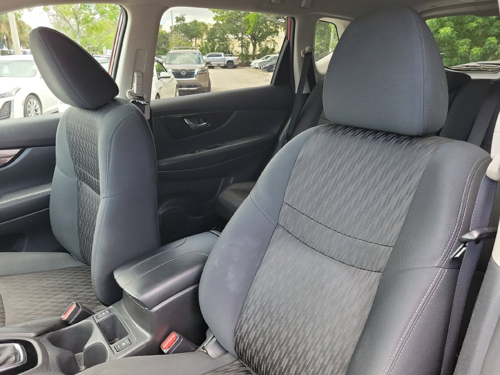 2018 Nissan Rogue SV AWD