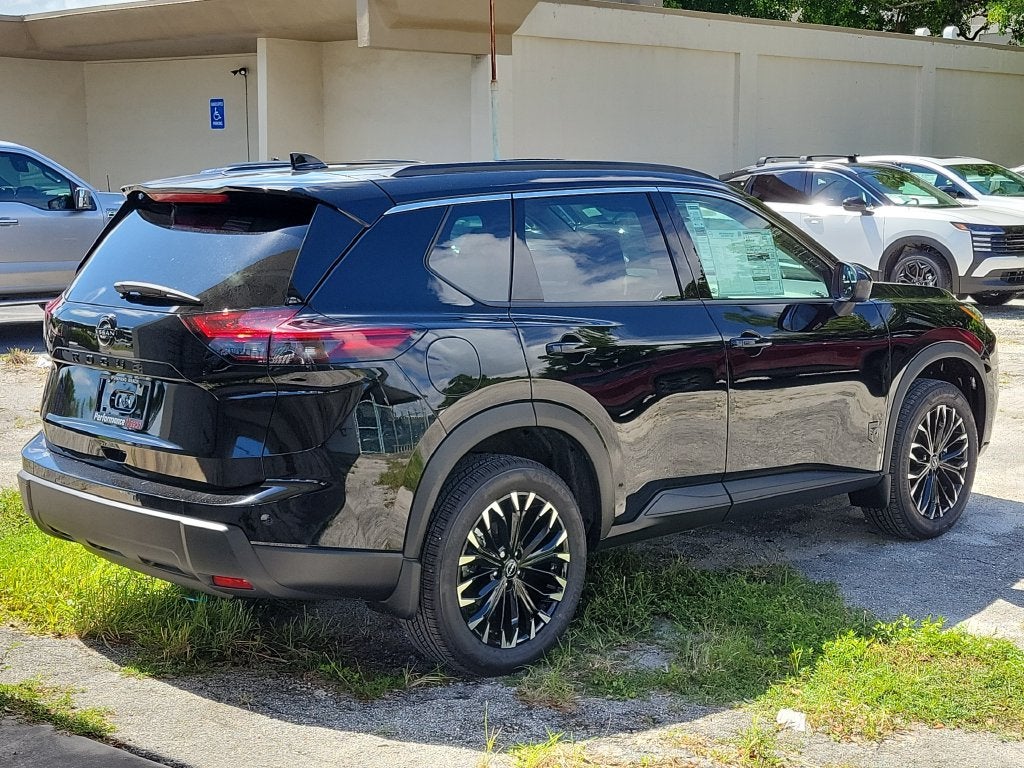 2027 Nissan Rogue Dark Armor