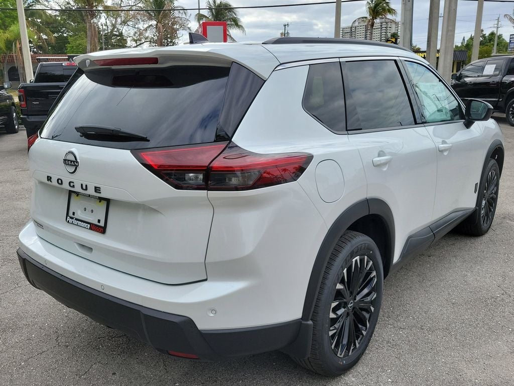 2026 Nissan Rogue Dark Armor