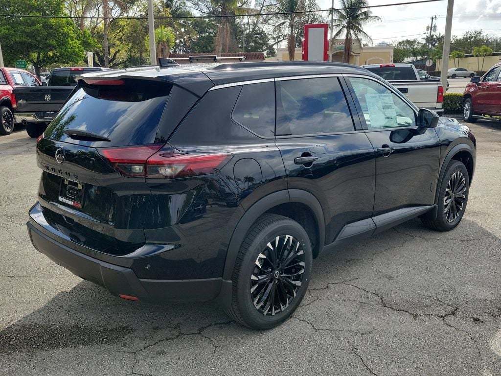 2026 Nissan Rogue Dark Armor