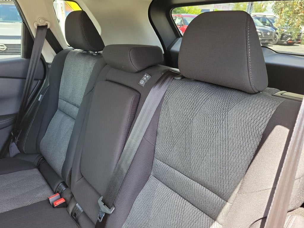2027 Nissan Rogue SV