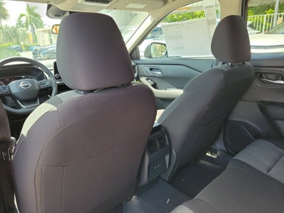 2027 Nissan Rogue SV