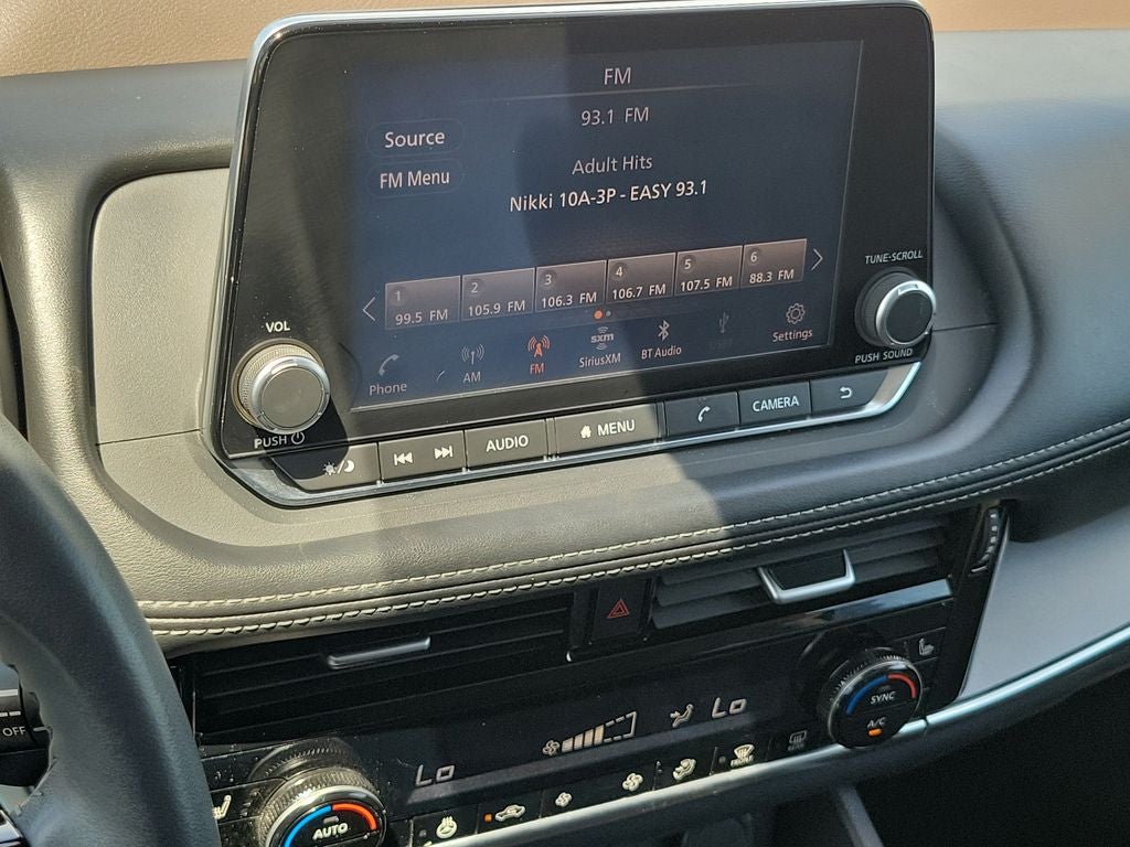2022 Nissan Rogue SV w/Premium Package