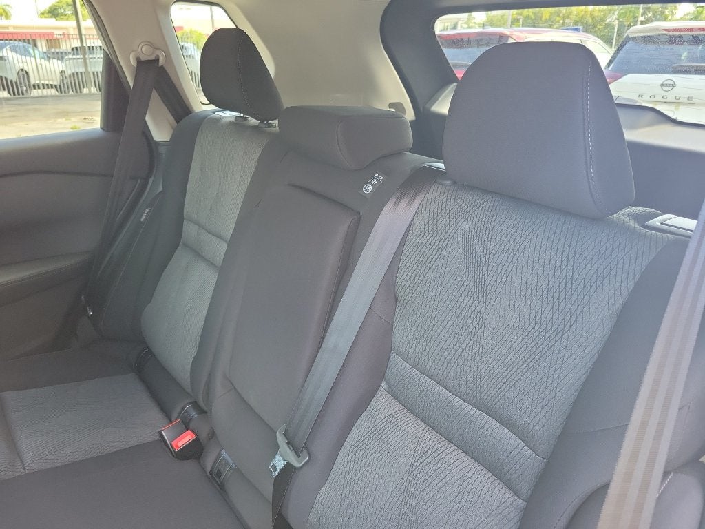 2027 Nissan Rogue SV