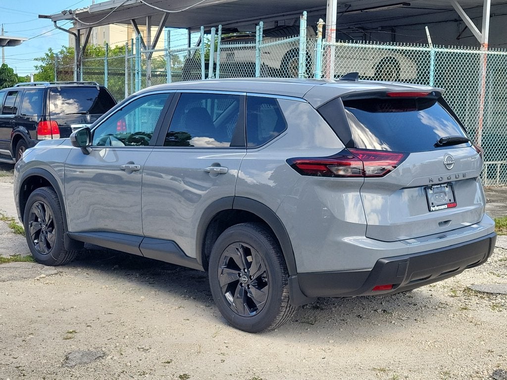 2027 Nissan Rogue SV