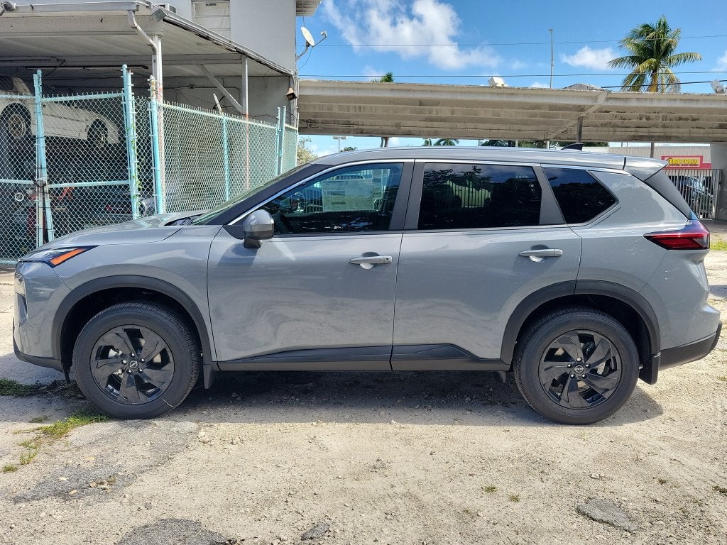 2027 Nissan Rogue SV