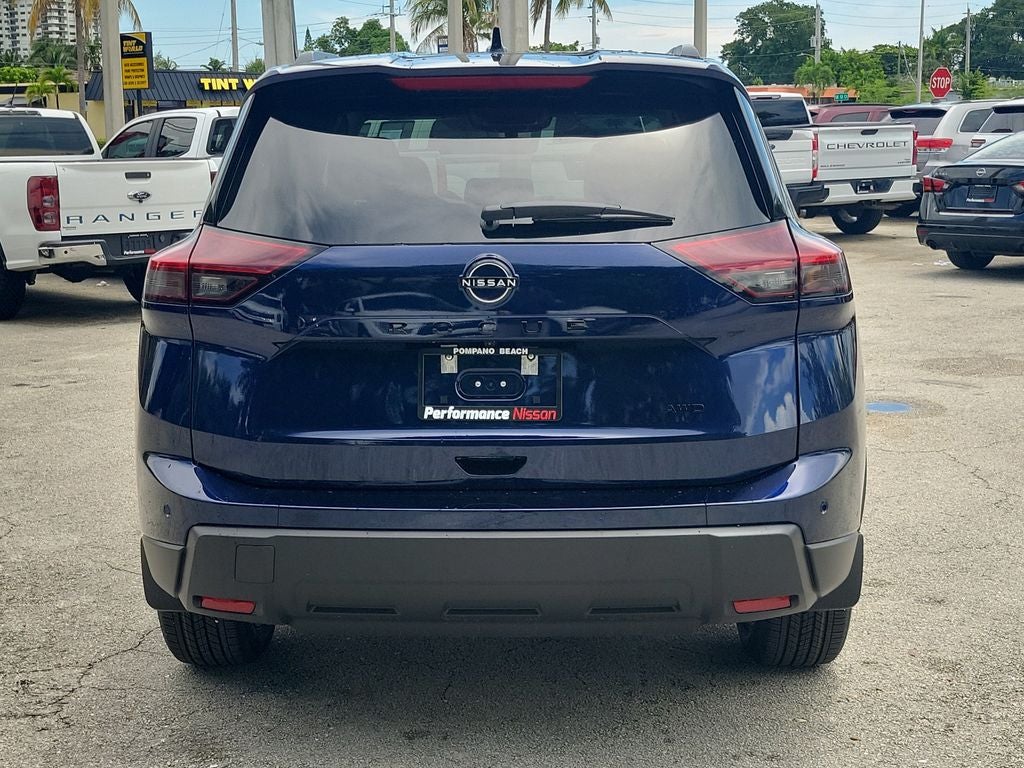 2026 Nissan Rogue Dark Armor