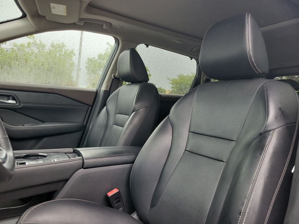 2022 Nissan Rogue SL w/Premium Package