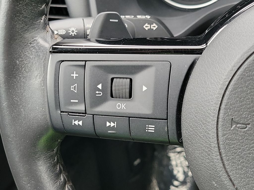 2022 Nissan Rogue SL w/Premium Package