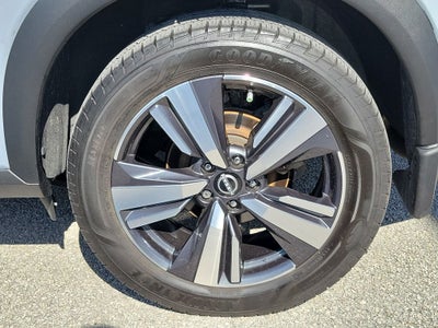 2023 Nissan Rogue SL w/Premium Package