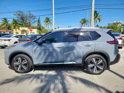 2023 Nissan Rogue SL w/Premium Package