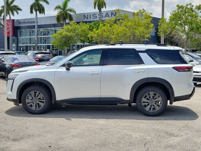 2026 Nissan Pathfinder SV