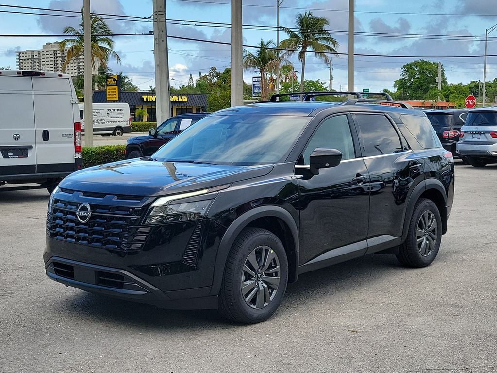 2026 Nissan Pathfinder SV