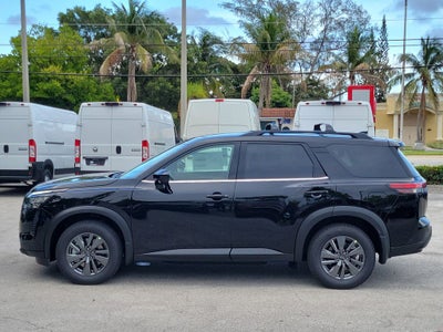 2026 Nissan Pathfinder SV