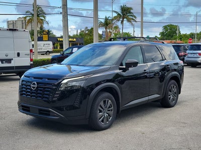 2026 Nissan Pathfinder SV