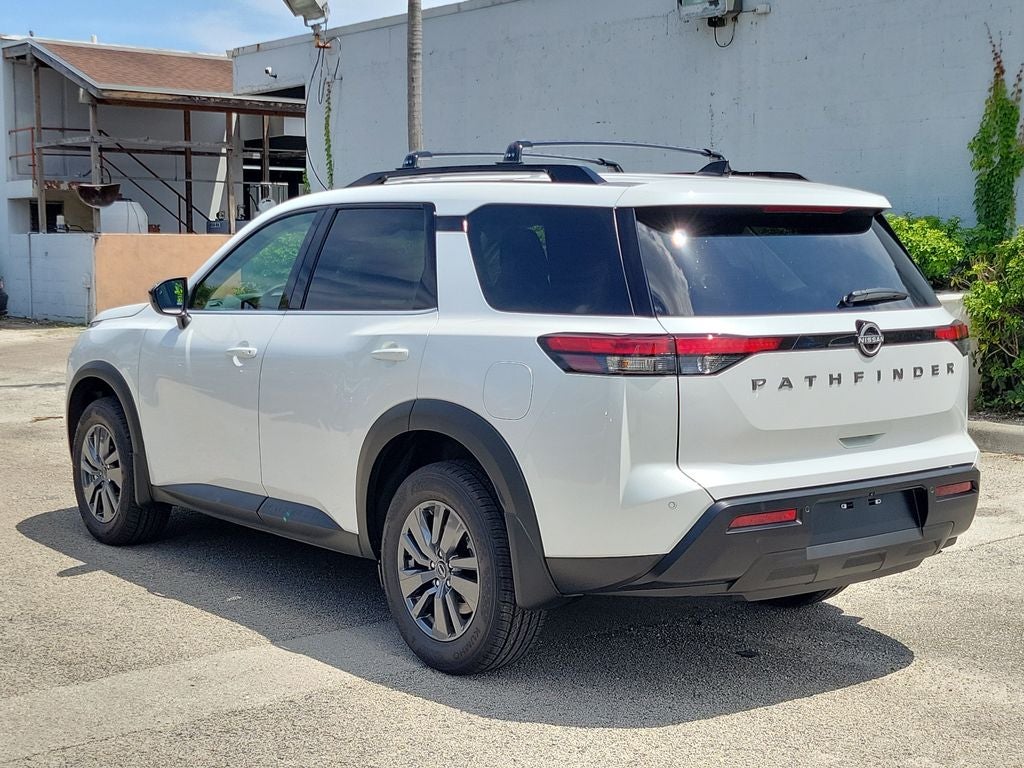 2026 Nissan Pathfinder SV