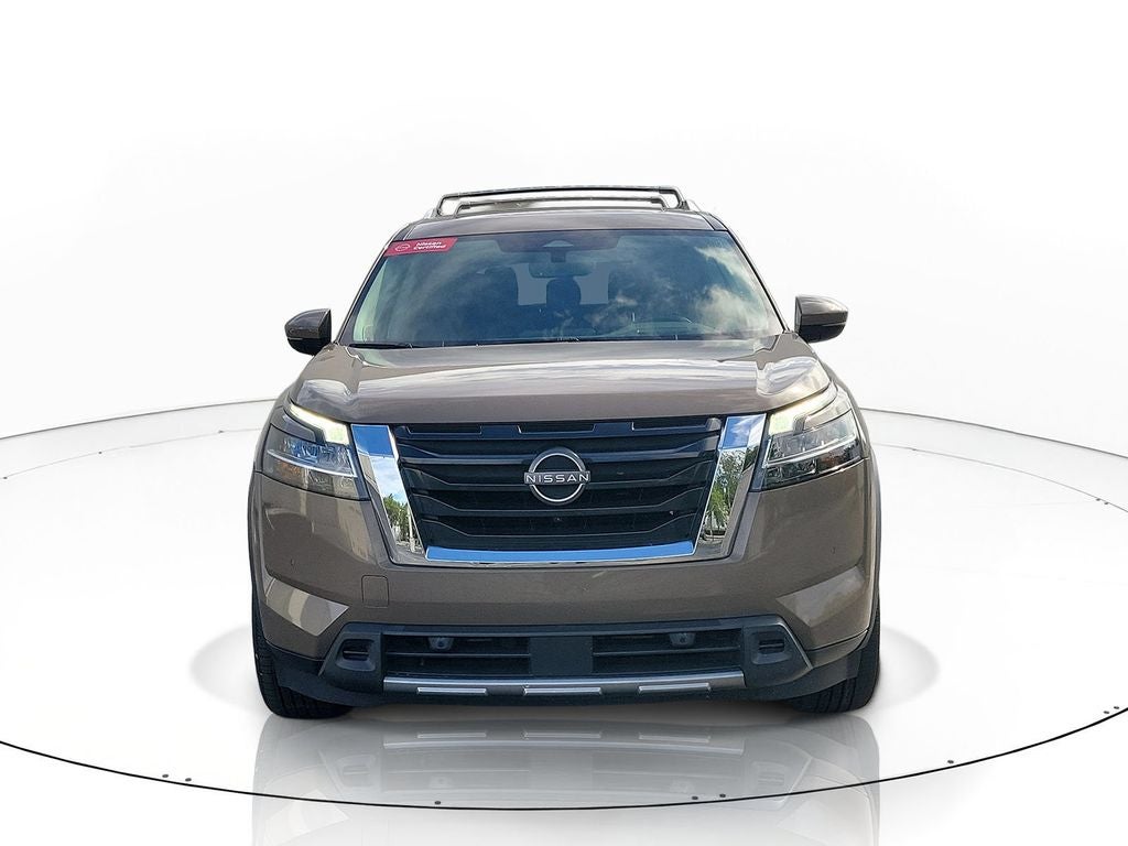 2023 Nissan Pathfinder Platinum