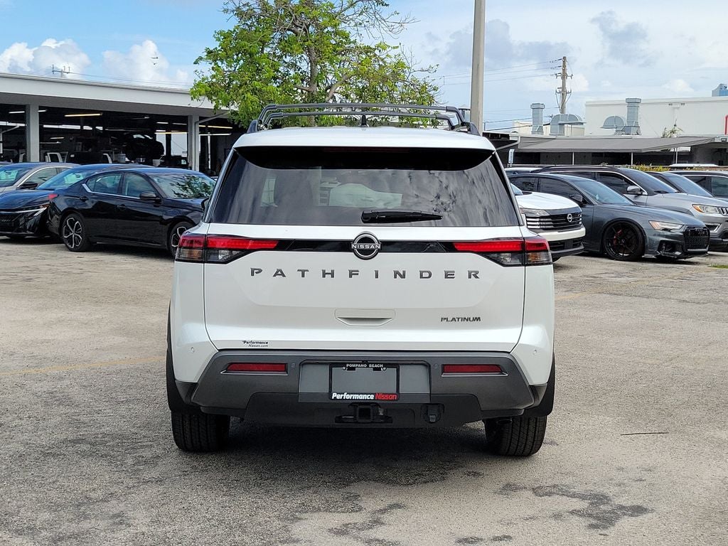 2026 Nissan Pathfinder Platinum Captain Chairs
