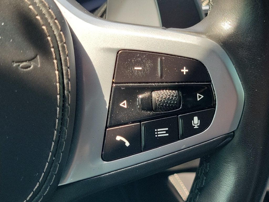 2020 BMW X6 M50i