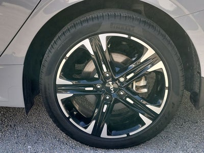 2023 Kia K5 GT-Line w/Premium Package
