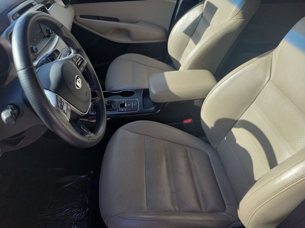 2019 Kia Sorento EX V6