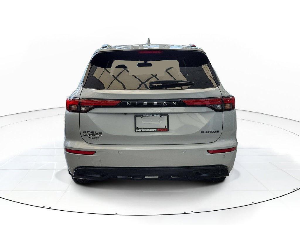 2026 Nissan Rogue Plug-In Hybrid Platinum