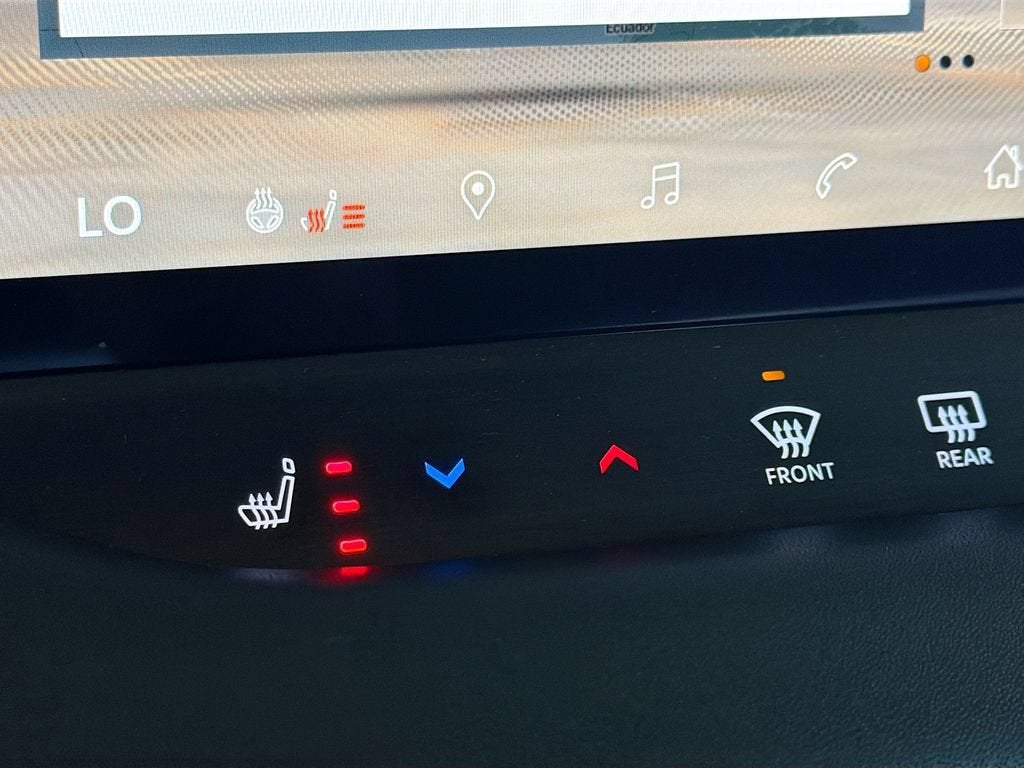 2026 Nissan Leaf PLATINUM+